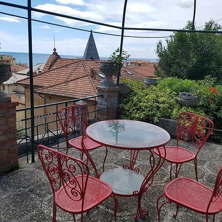 Апартаменты Benedetta Beautiful House - By The Sea Леванто Экстерьер фото